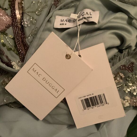 MAC DUGGAL 9136 Womens Embellished High Neck Butterfly Sleeve Gown 6 - Picture 13 of 13